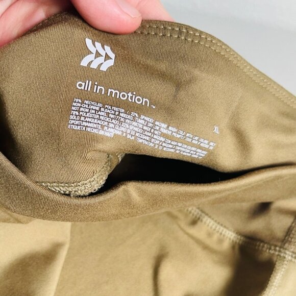 NWT All In Motion Olive Green Cropped Leggings - Picture 3 of 6